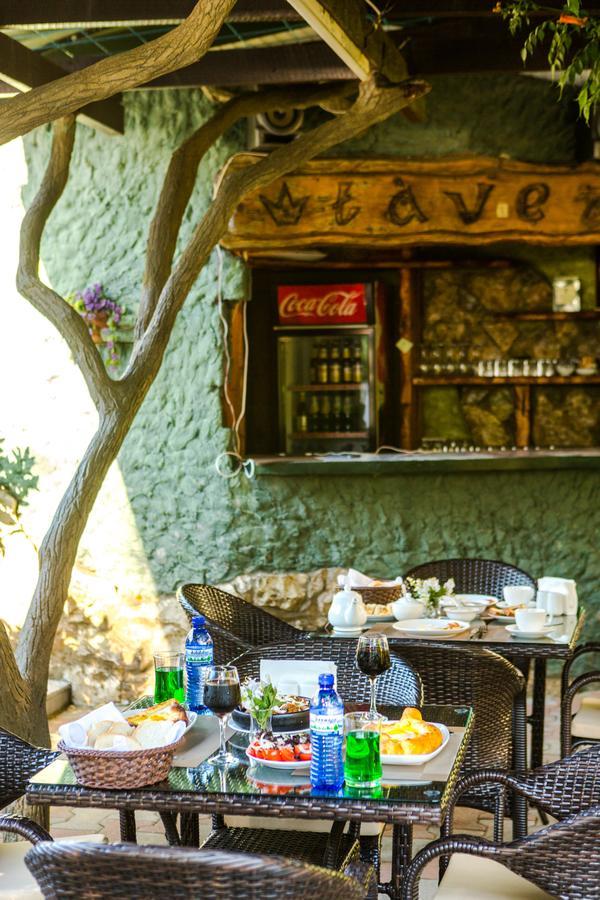 Hotel Simpatia Кобулети Экстерьер фото