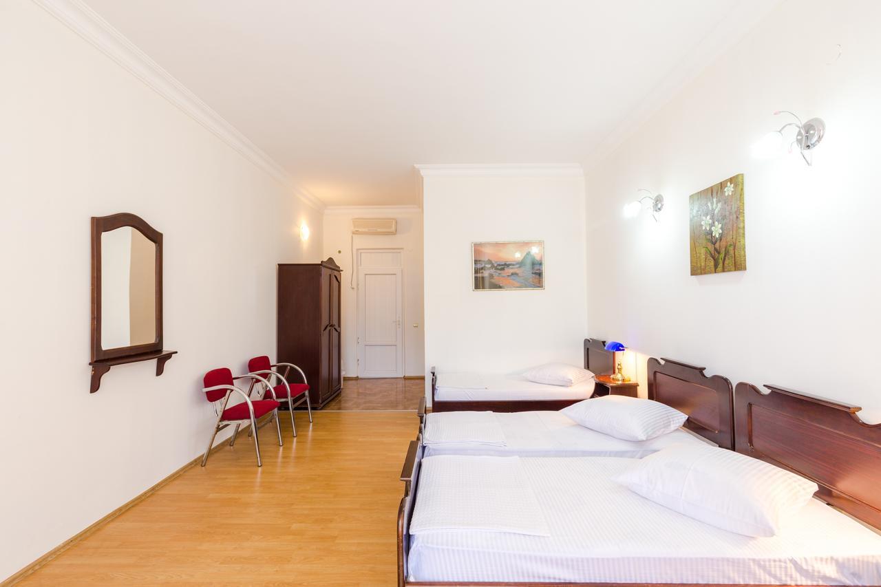 Hotel Simpatia Кобулети Экстерьер фото