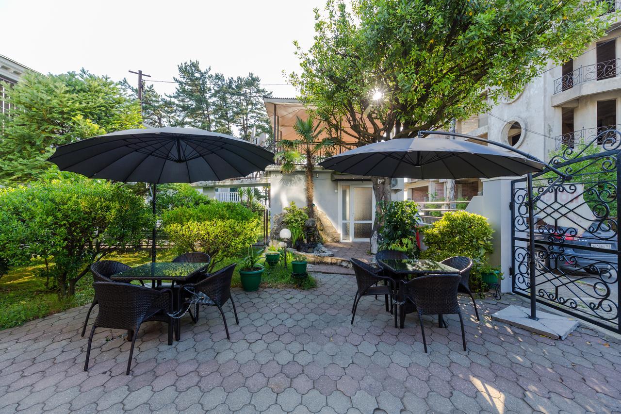 Hotel Simpatia Кобулети Экстерьер фото